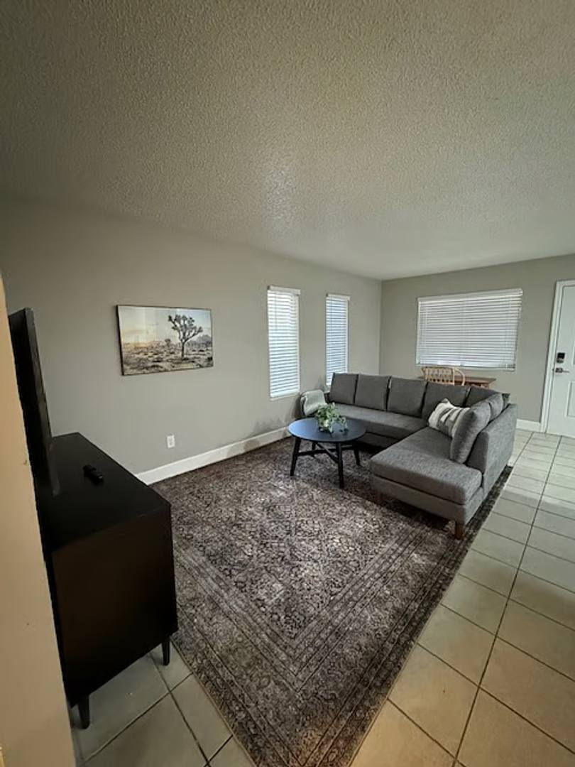 Apartment for rent at 323 E Purdue Ave, Phoenix, AZ 85020