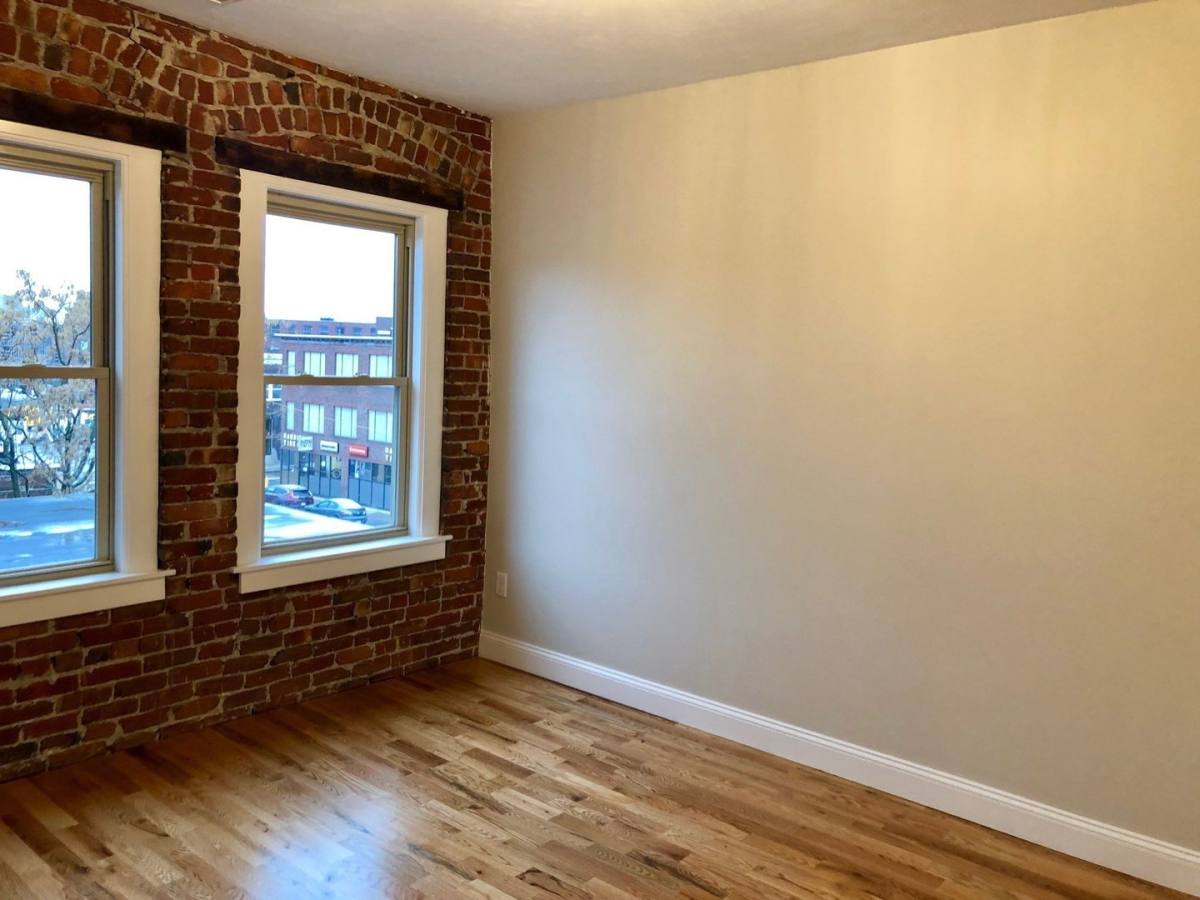 Apartment for rent at 64 Water St, Worcester, MA 01604