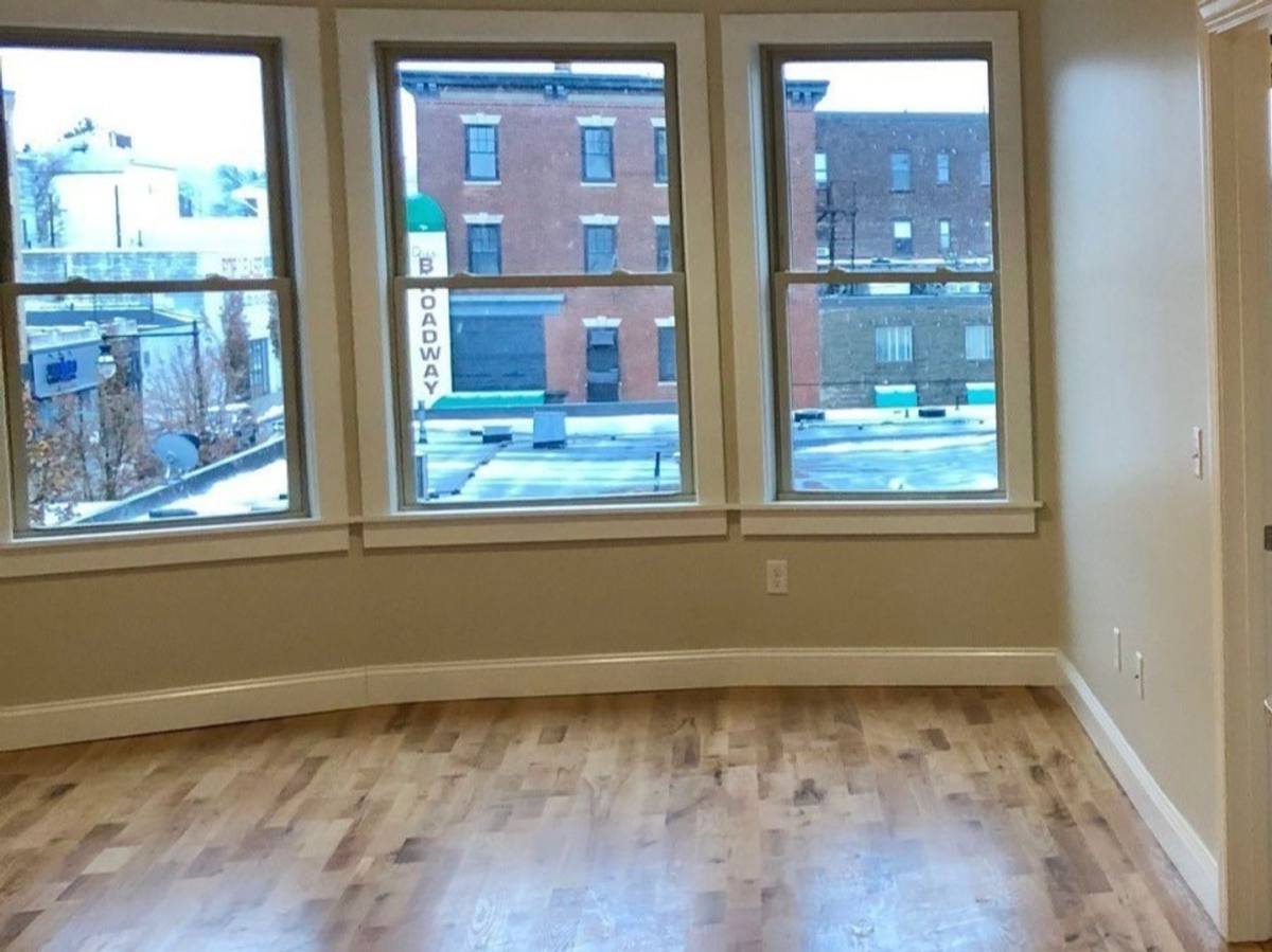 Apartment for rent at 64 Water St, Worcester, MA 01604