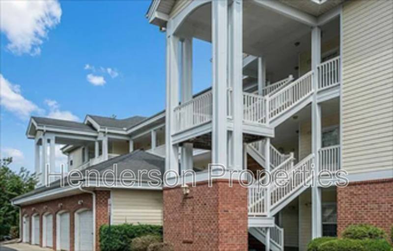 Apartment for rent at 9179 Meadow Vista Rd, Charlotte, NC 28213