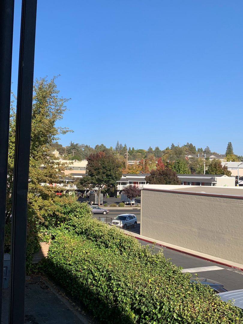 Apartment for rent at 150 Center St, Auburn, CA 95603
