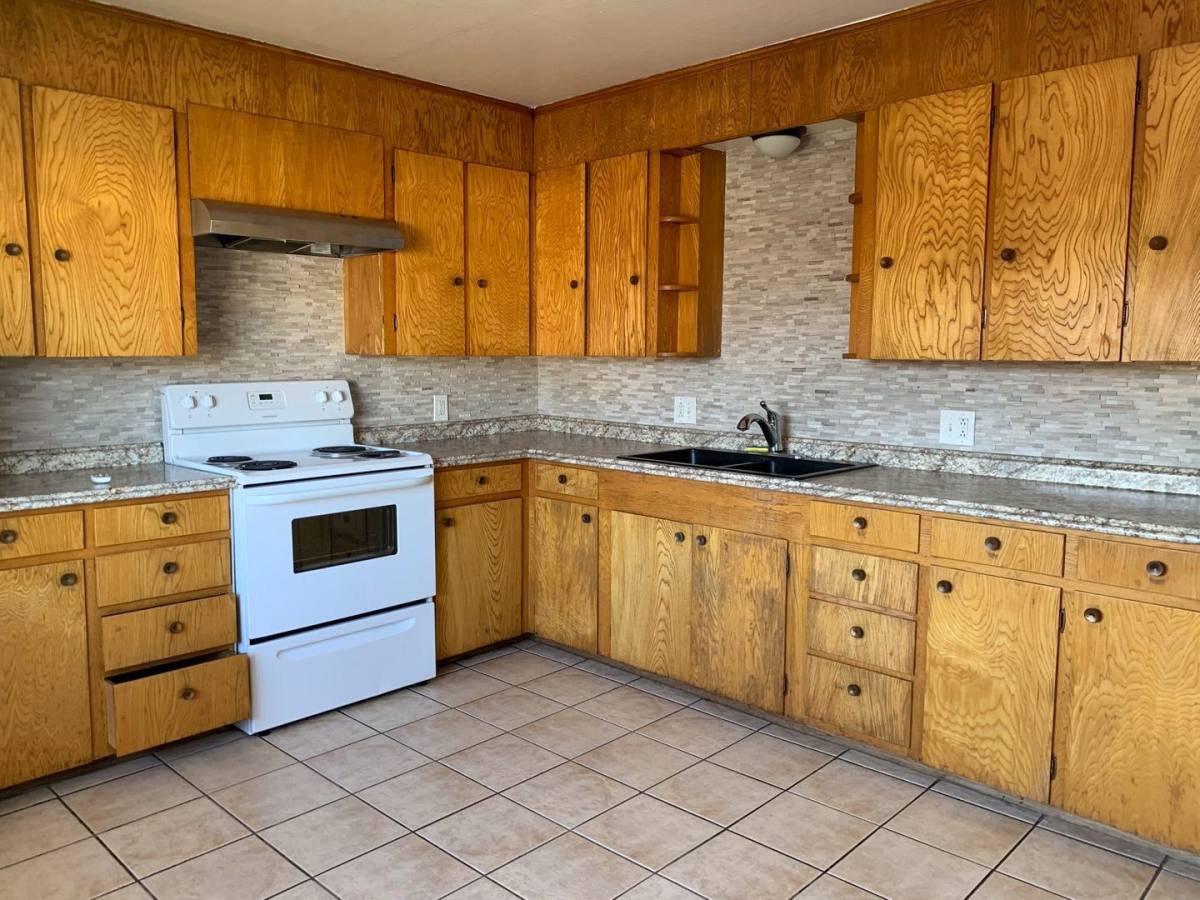 Apartment for rent at 150 Center St, Auburn, CA 95603