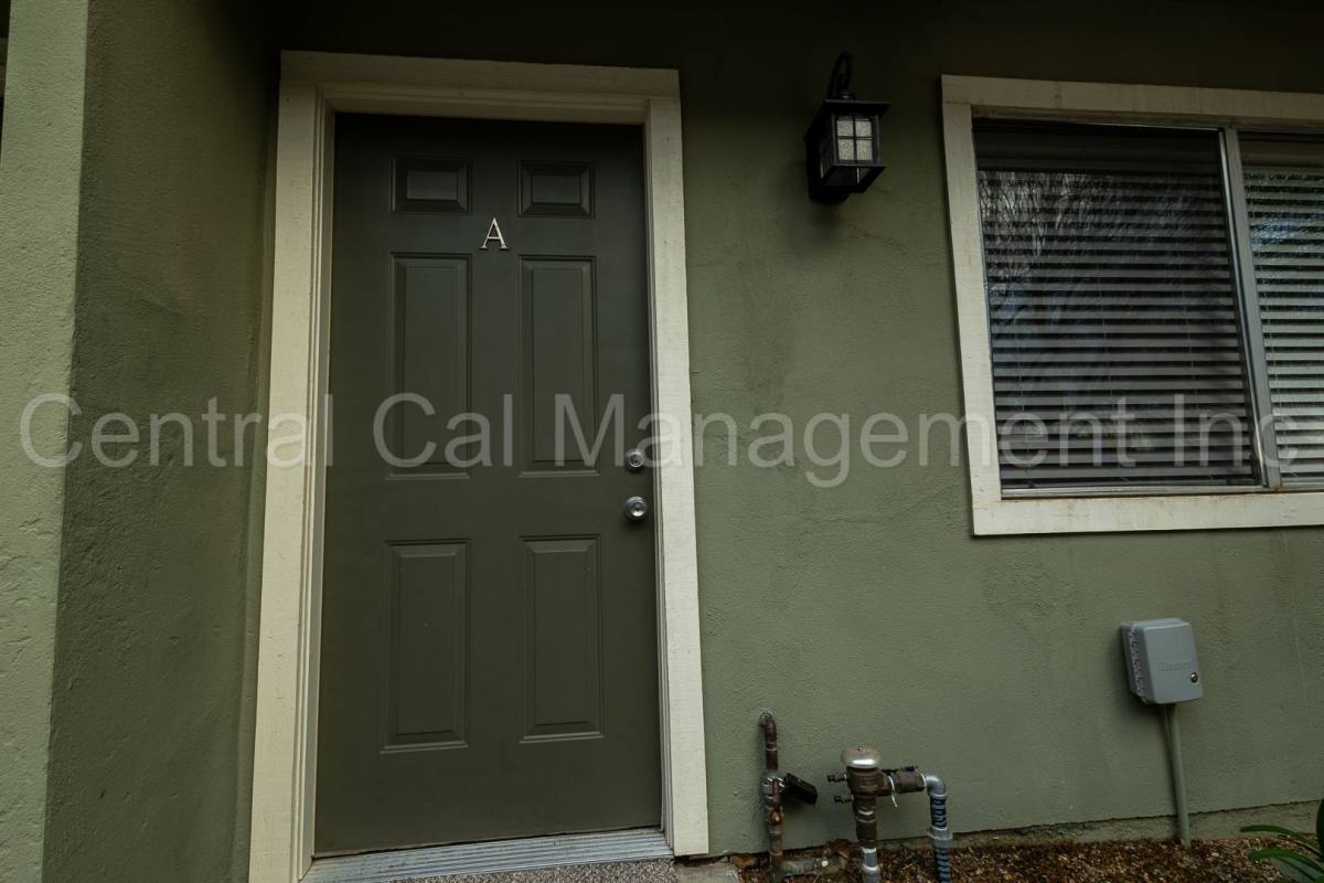 Apartment for rent at 930 Day Ave, Bakersfield, CA 93308