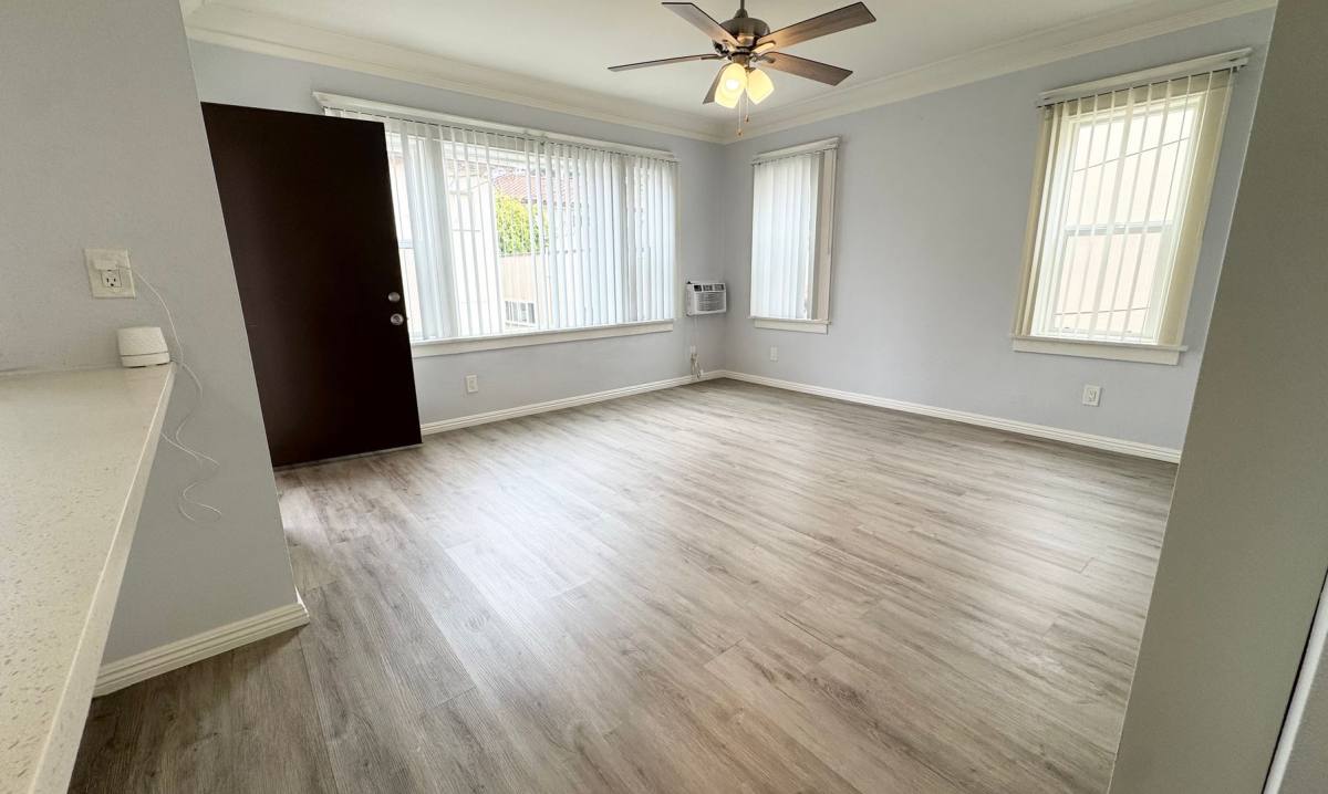 Apartment for rent at 3512-20 2nd St, Long Beach, CA 90803