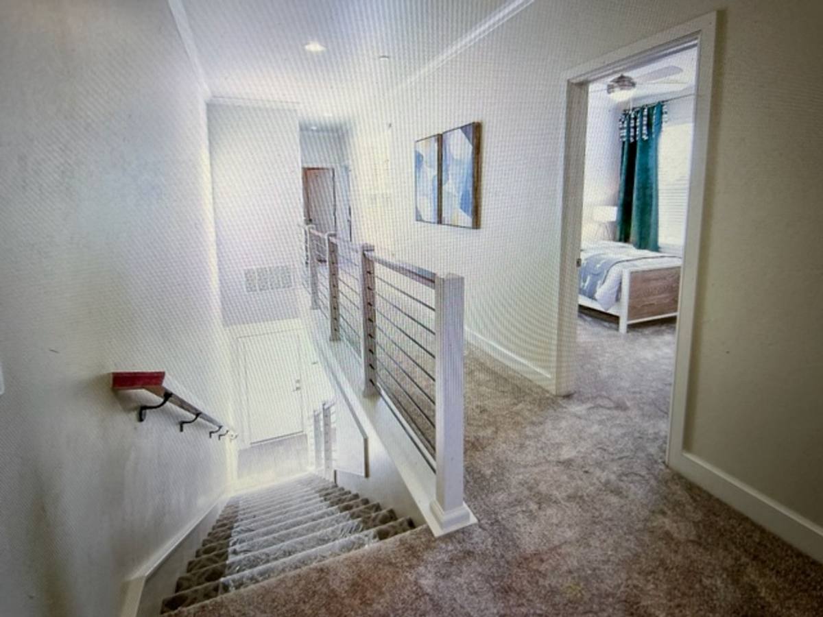 Apartment for rent at 16108 N Western Ave, Edmond, OK 73013