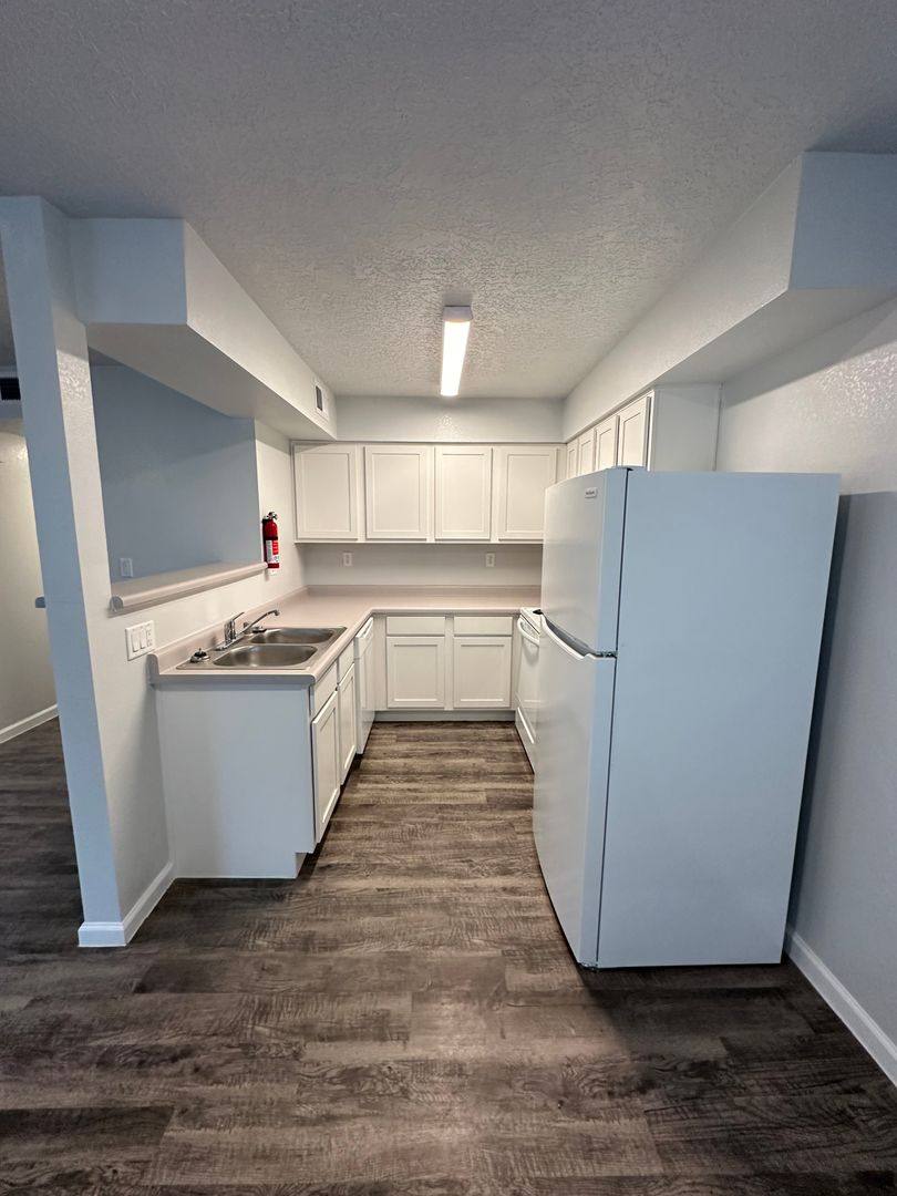 Apartment for rent at 250 Village Dr, Los Lunas, NM 87031