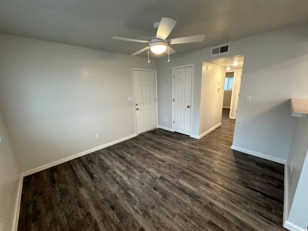 Apartment for rent at 250 Village Dr, Los Lunas, NM 87031