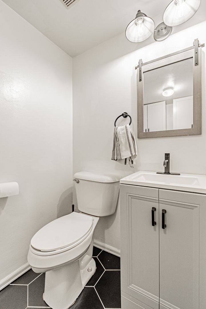 Townhouse for rent at 10410 W Jewell Ave #B, Denver, CO 80232