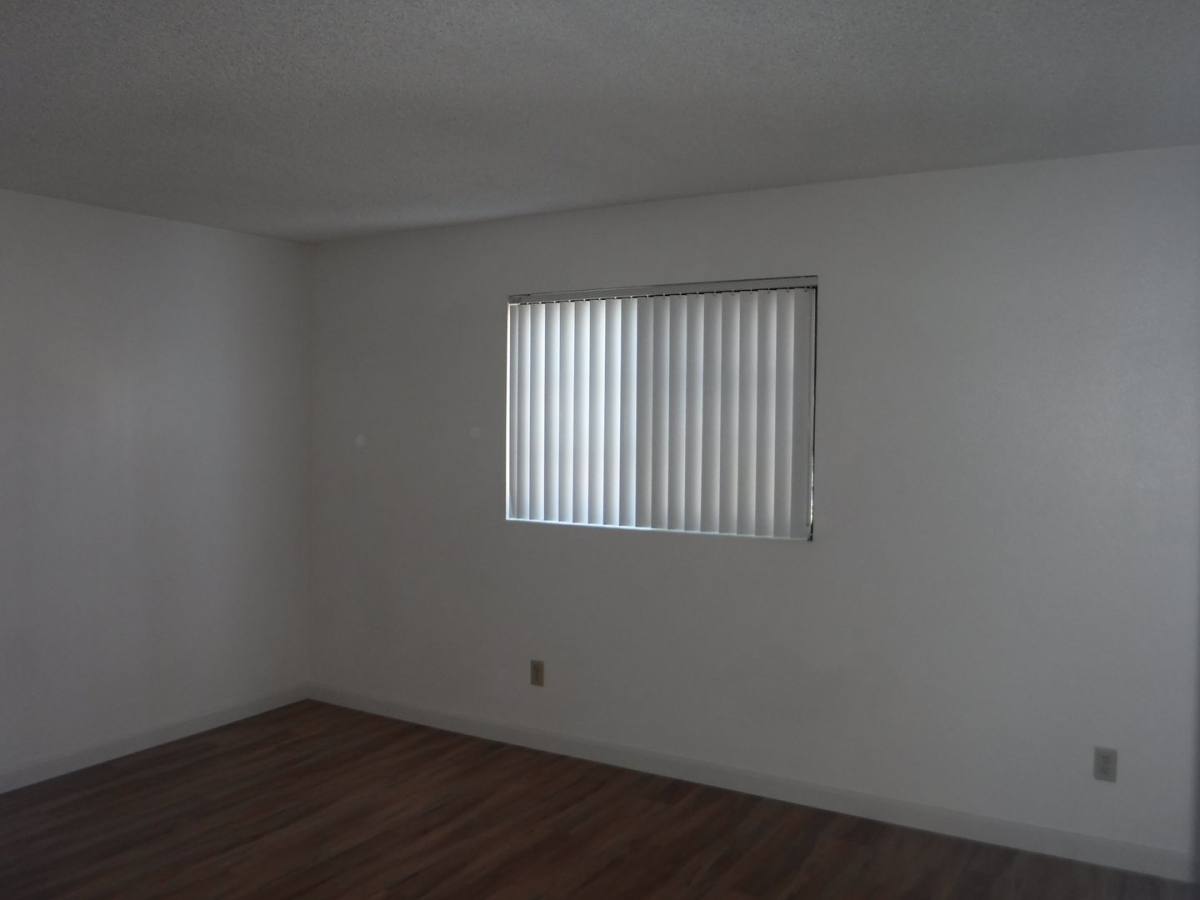 Apartment for rent at 4461 Valeta St, San Diego, CA 92107