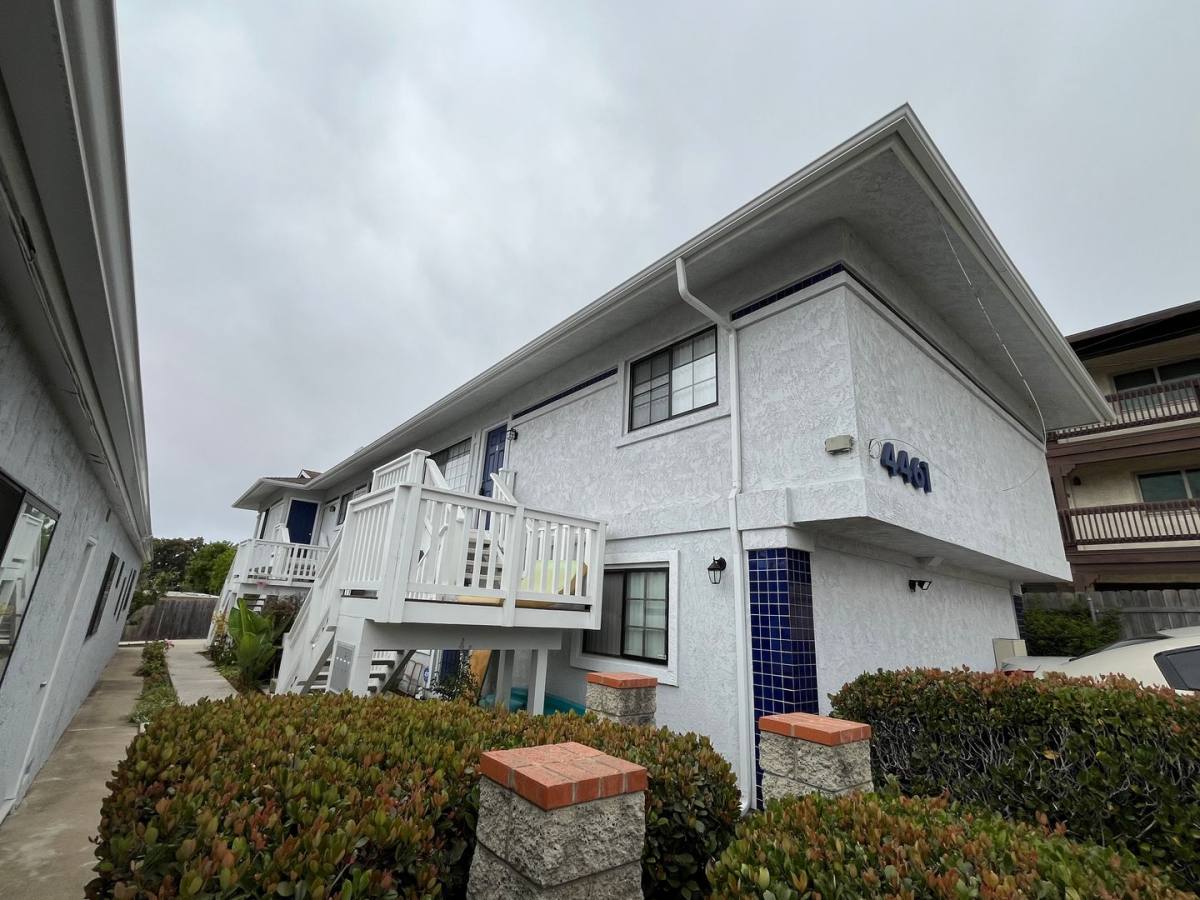 Apartment for rent at 4461 Valeta St, San Diego, CA 92107