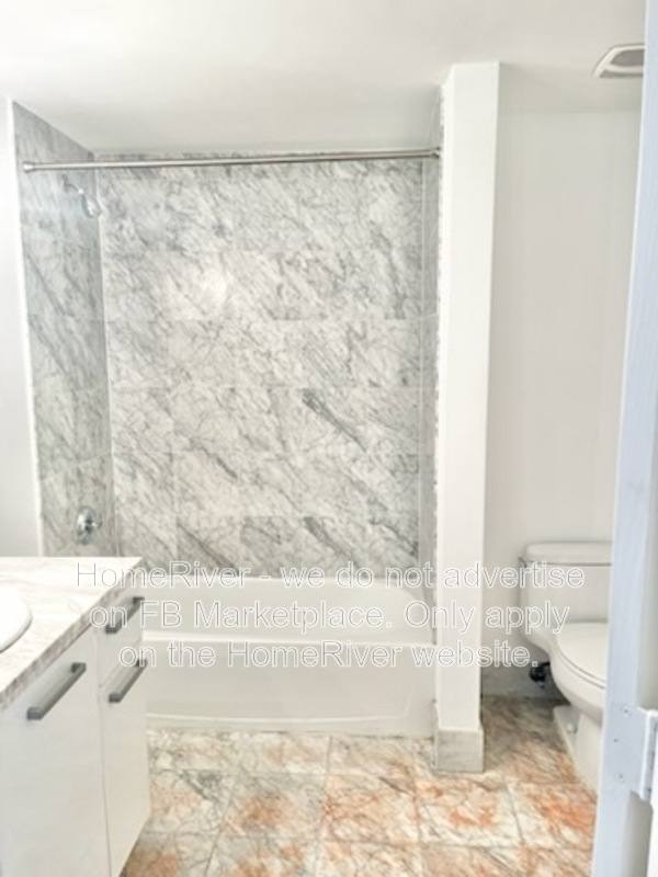 House for rent at 253 NE 2nd St #313, Miami, FL 33132