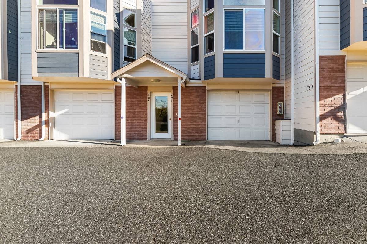 Apartment for rent at 3516 NW Ave, Bellingham, WA 98225