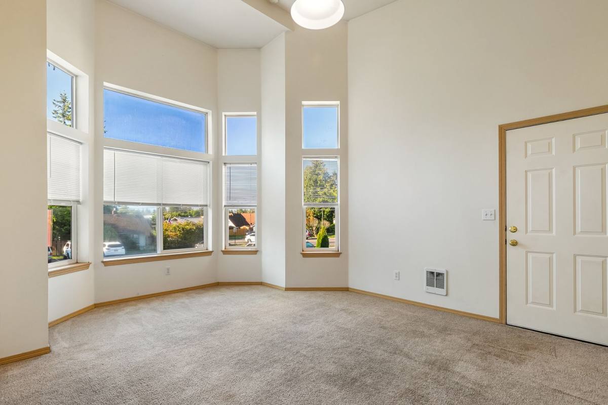 Apartment for rent at 3516 NW Ave, Bellingham, WA 98225