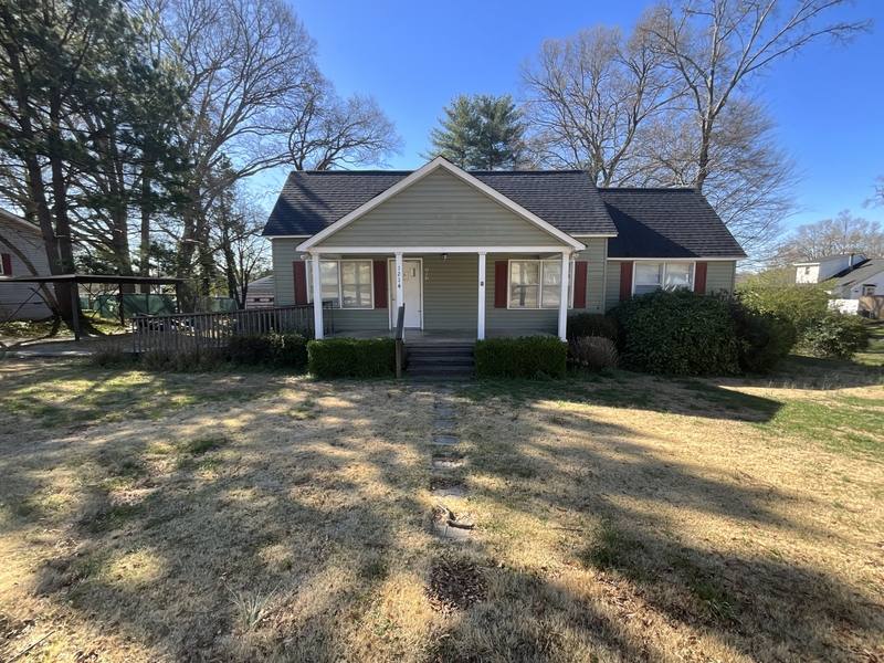 House for rent at 1214 Spring St, Drayton, SC 29333