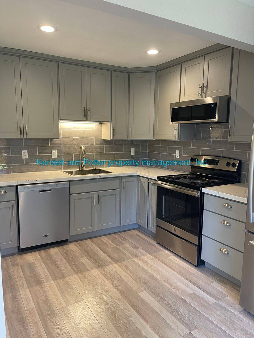 Apartment for rent at 56-98 Seacliff Dr, Aptos, CA 95003