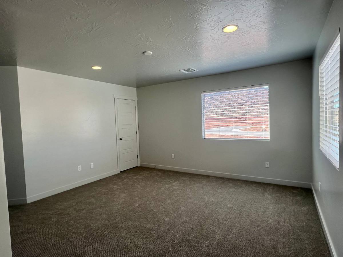 House for rent at 6028 S Ersa Lane, Saint George, UT 84790
