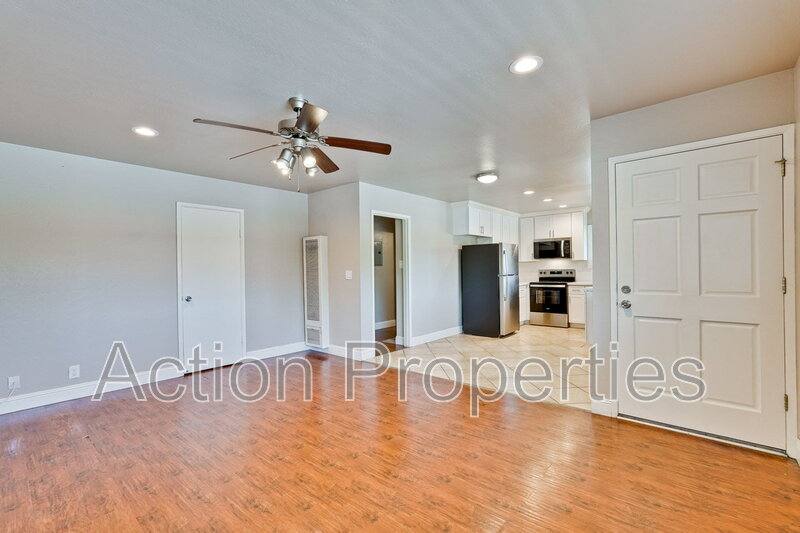 Apartment for rent at 4545 Moorpark Ave #2, San Jose, CA 95129