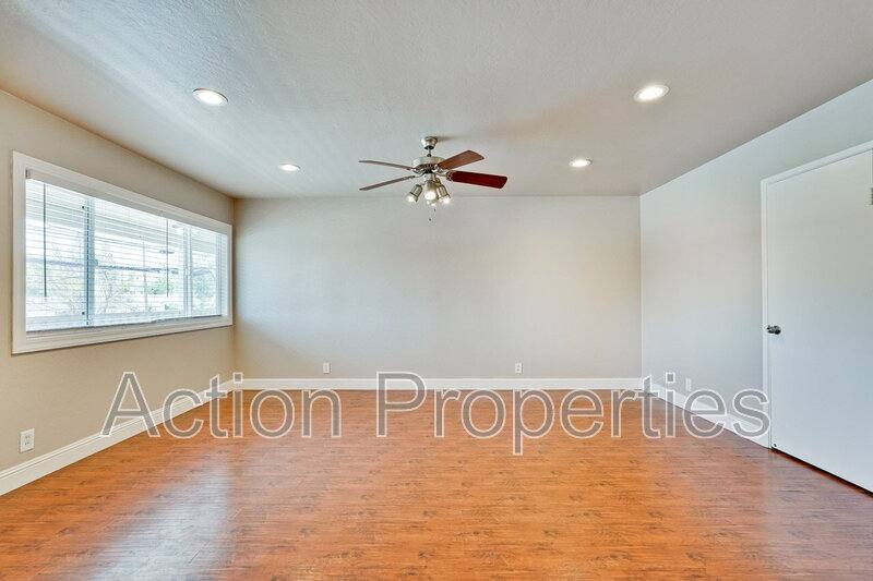 Apartment for rent at 4545 Moorpark Ave #2, San Jose, CA 95129