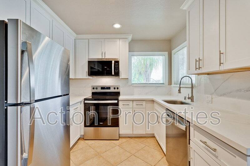 Apartment for rent at 4545 Moorpark Ave #2, San Jose, CA 95129