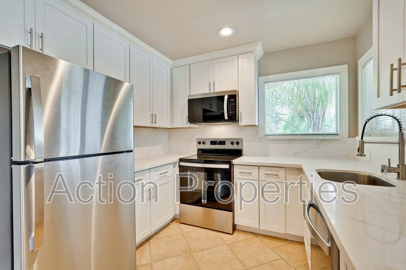 Apartment for rent at 4545 Moorpark Ave #2, San Jose, CA 95129