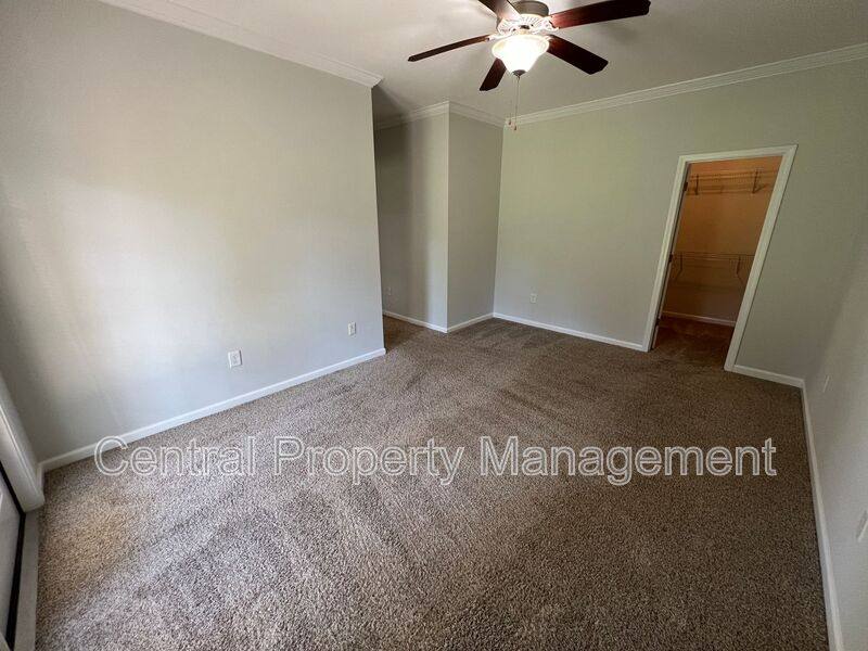 Townhouse for rent at 53 Barnwood Circle, Greenville, SC 29607
