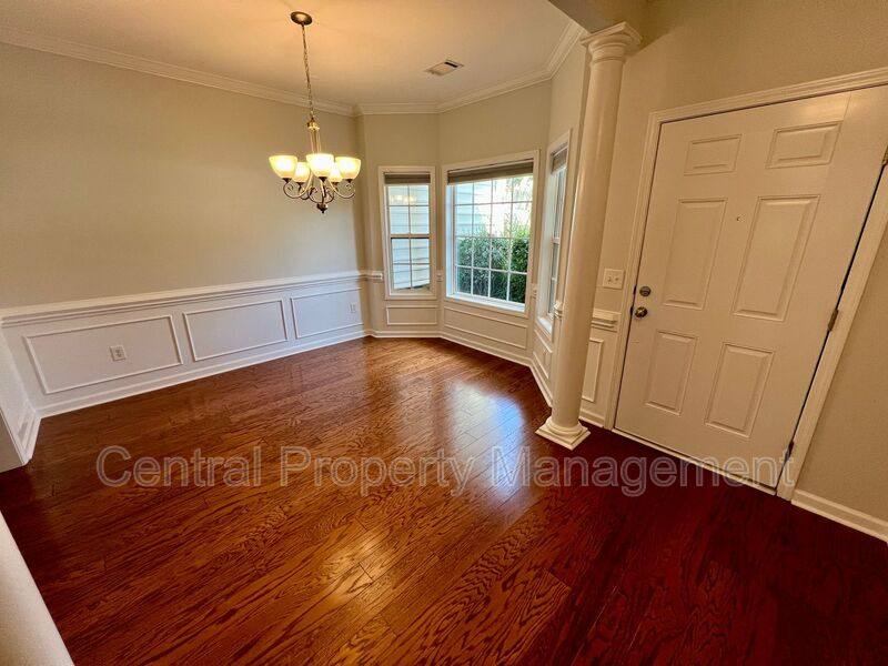 Townhouse for rent at 53 Barnwood Circle, Greenville, SC 29607