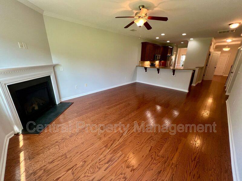 Townhouse for rent at 53 Barnwood Circle, Greenville, SC 29607