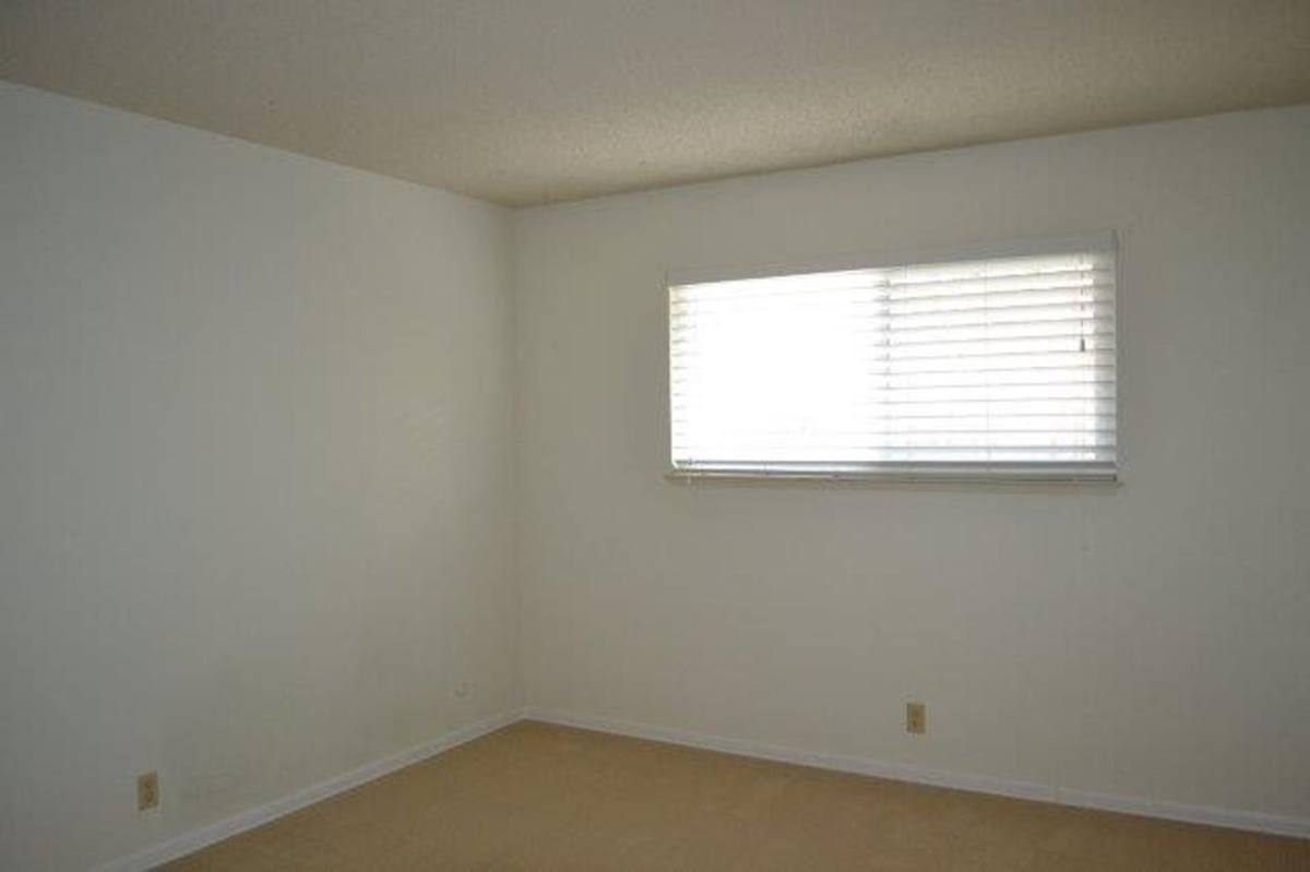 Apartment for rent at 537 539 Scripps Dr, Davis, CA 95616