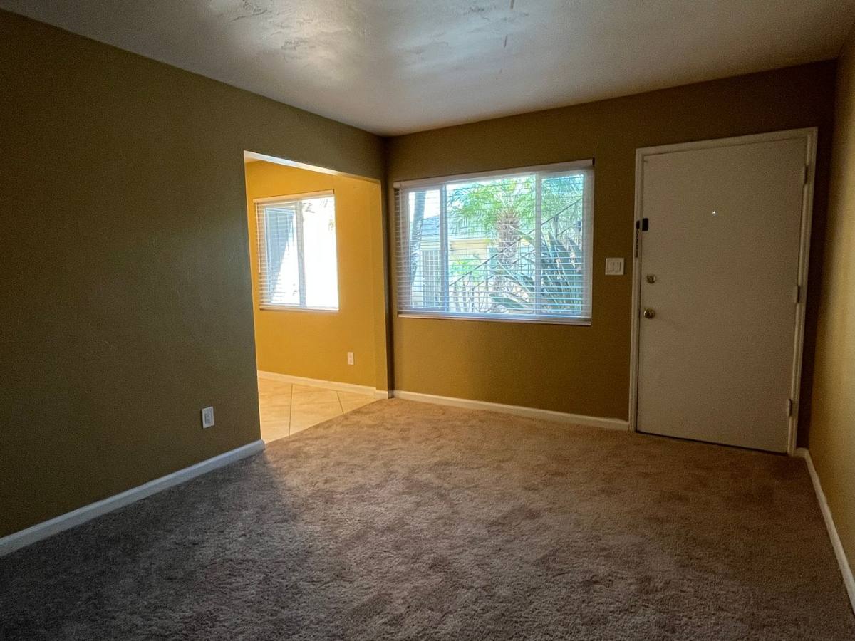 Apartment for rent at 3810-12 Adams Ave, San Diego, CA 92116