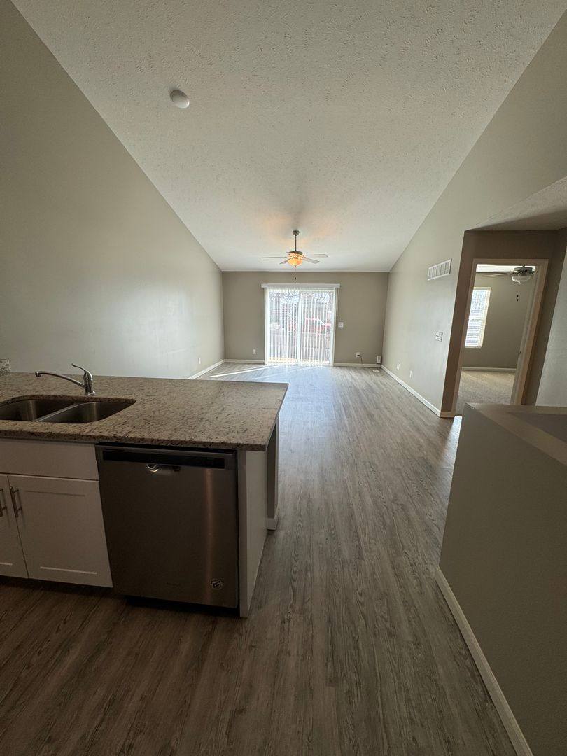 House for rent at 1059 N 170th Ave, Omaha, NE 68118