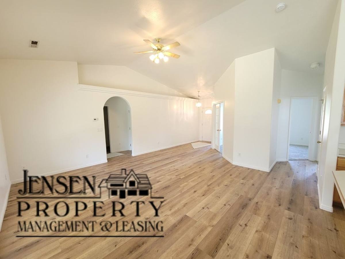 House for rent at 3851 W 200 N, Hurricane, UT 84737