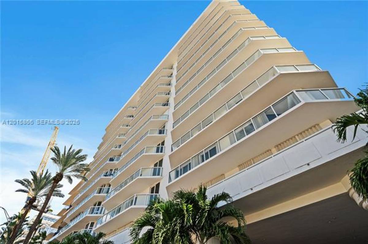 Condo for rent at 8925 Collins Ave, Miami Beach, FL 33154