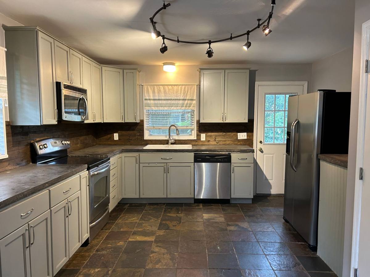 House for rent at 936 54th St S, Birmingham, AL 35222
