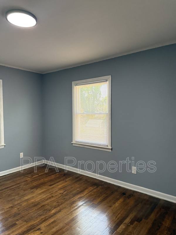 Apartment for rent at 221 Willow Ave, Burlington, NC 27217