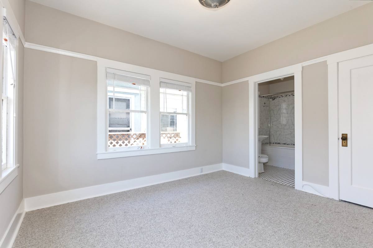 Apartment for rent at 6366 Racine St, Oakland, CA 94609