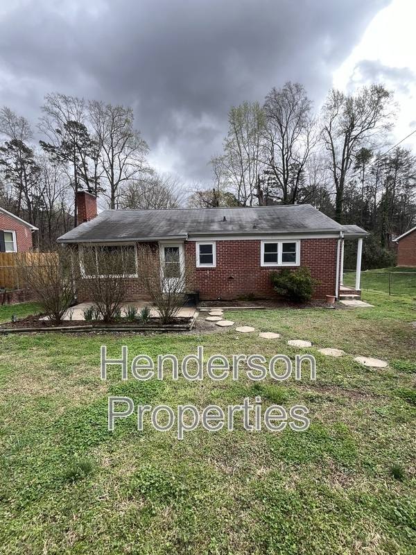 House for rent at 1506 Seigle Ave, Gastonia, NC 28054