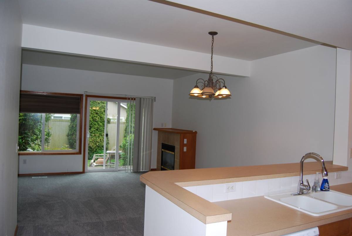 House for rent at 418 17th St SE, Auburn, WA 98002
