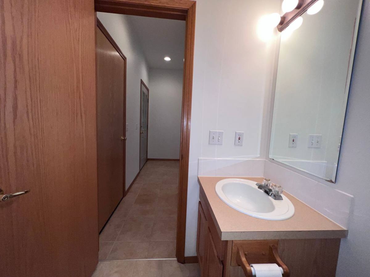 House for rent at 418 17th St SE, Auburn, WA 98002