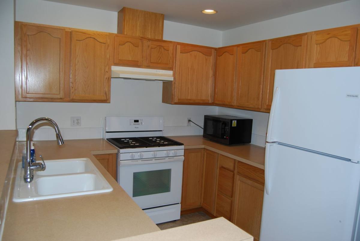 House for rent at 418 17th St SE, Auburn, WA 98002