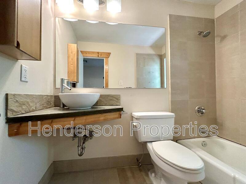 Condo for rent at 634 Chipley Ave #1, Charlotte, NC 28205