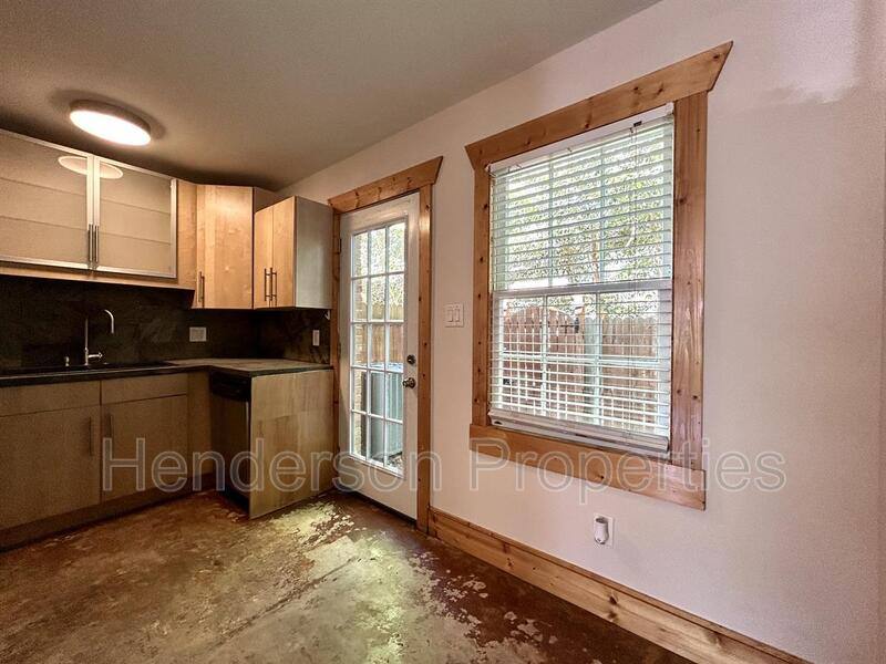 Condo for rent at 634 Chipley Ave #1, Charlotte, NC 28205