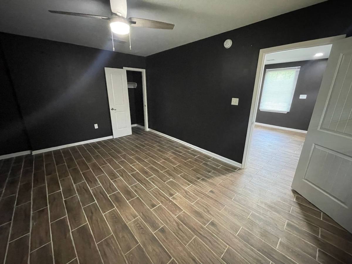 Townhouse for rent at 1555 Swan Ave, Baton Rouge, LA 70807