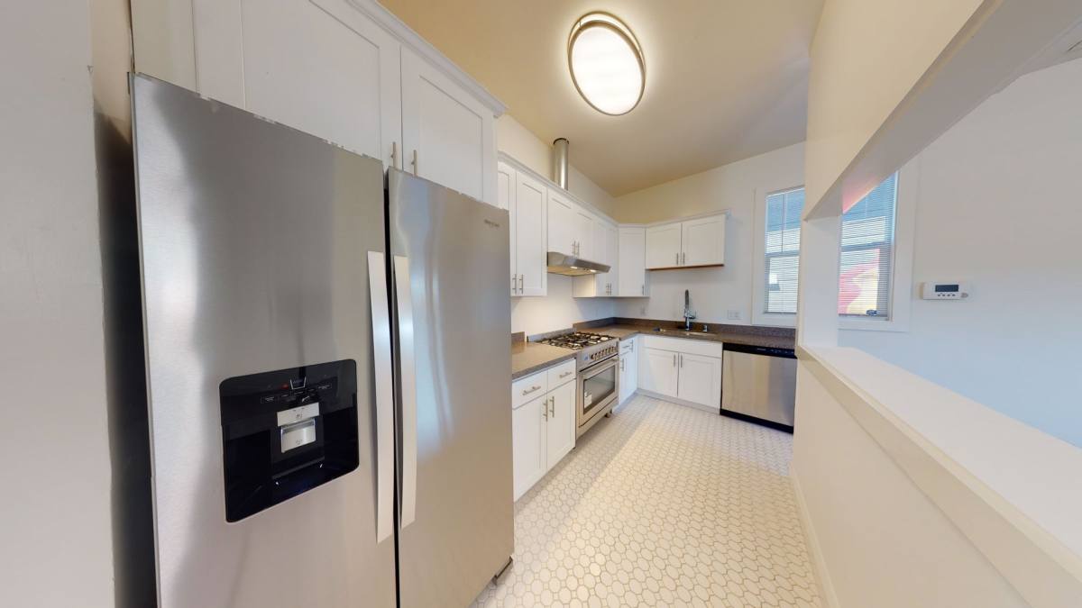 Apartment for rent at 2323 Martin Luther King Jr Way, Oakland, CA 94612