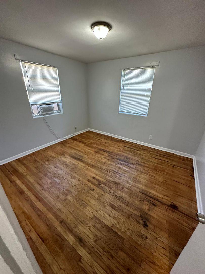 Apartment for rent at 2012 Palafox St, Jacksonville, FL 32209