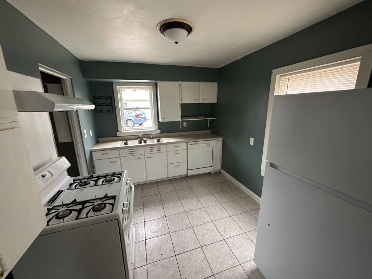 Apartment for rent at 14 Harriet Lane, Springfield, IL 62702