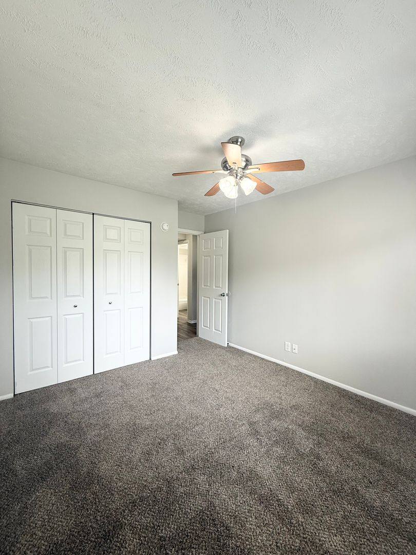 Apartment for rent at 11706 Arbor St, Omaha, NE 68144