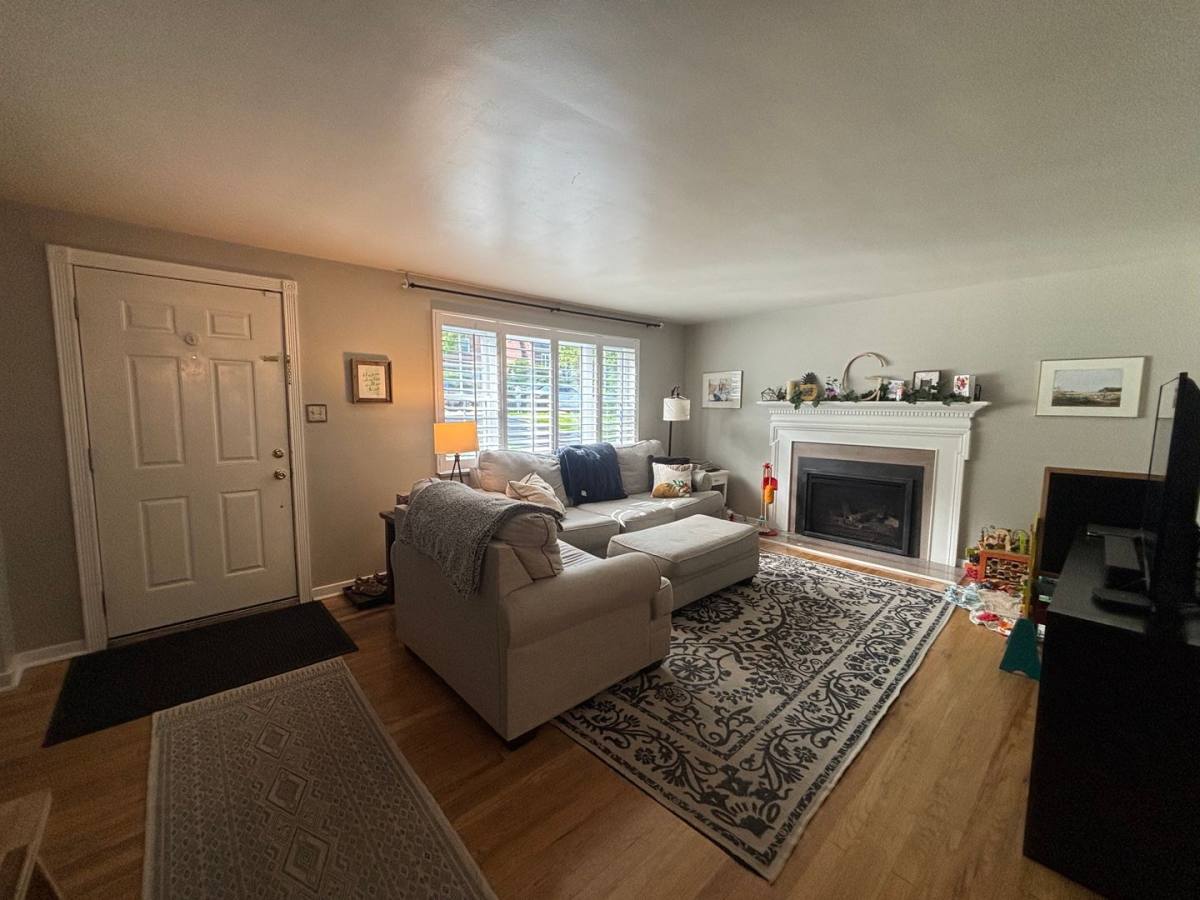 House for rent at 217 Roycroft Ave, Pittsburgh, PA 15234