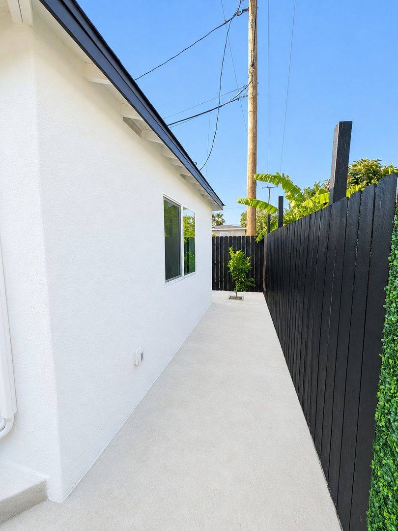 House for rent at 2886 Sumner Ave, Pomona, CA 91767