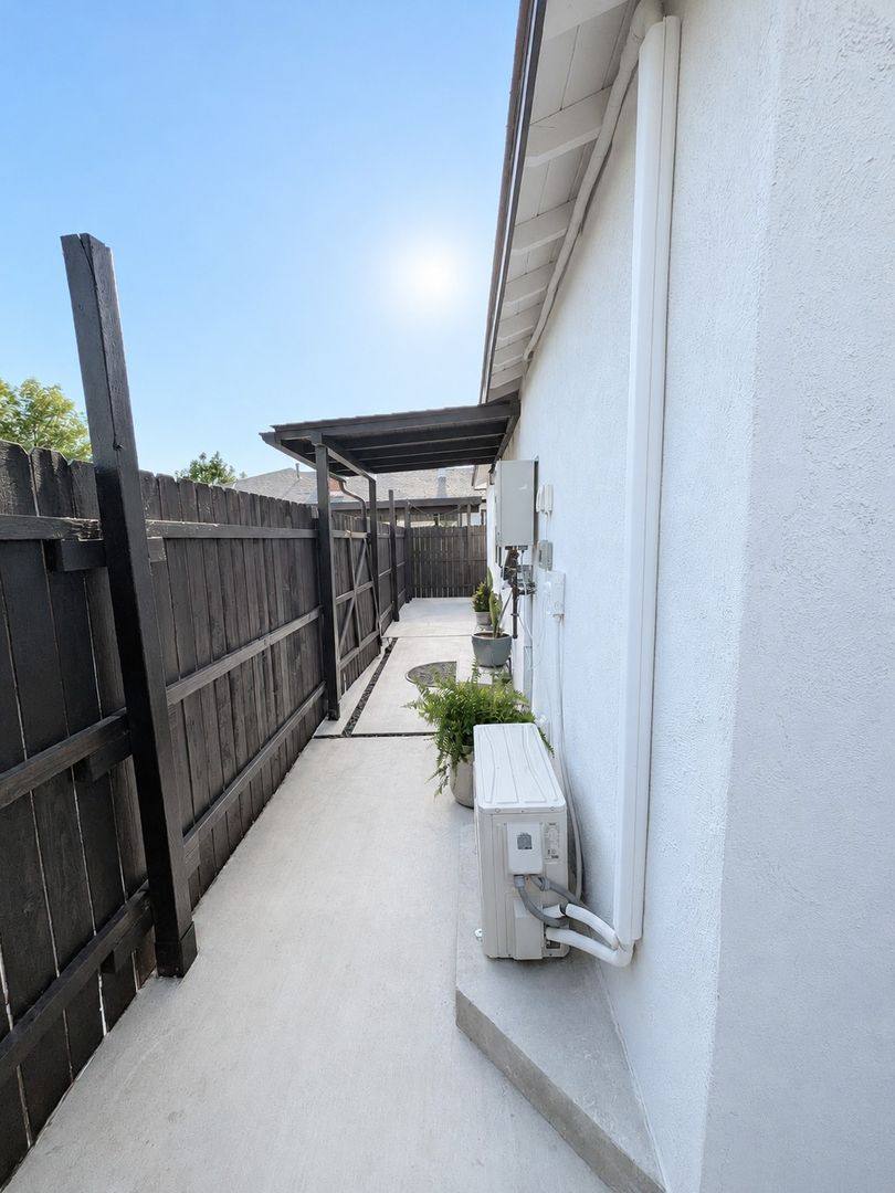 House for rent at 2886 Sumner Ave, Pomona, CA 91767