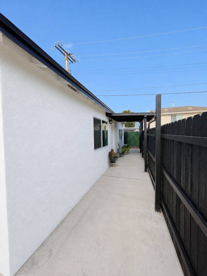 House for rent at 2886 Sumner Ave, Pomona, CA 91767